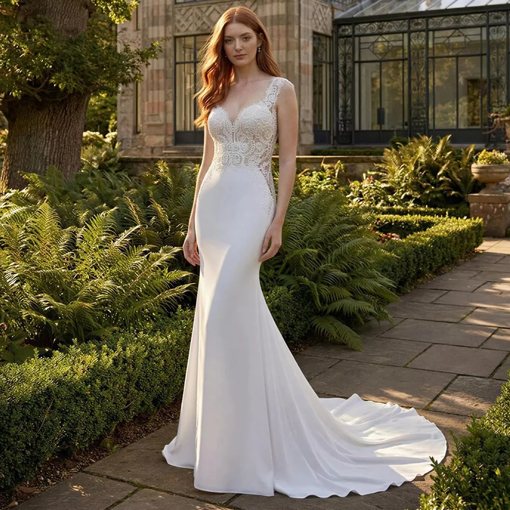 High Quality Customized Mermaid Wedding Dress Elegant Women Sleeveless Sweetheart Appliques Lace Button Back Bridal Gowns
High Quality Customized Mermaid Wedding Dress Elegant Women Sleeveless Sweetheart Appliques Lace Button Back Bridal Gowns