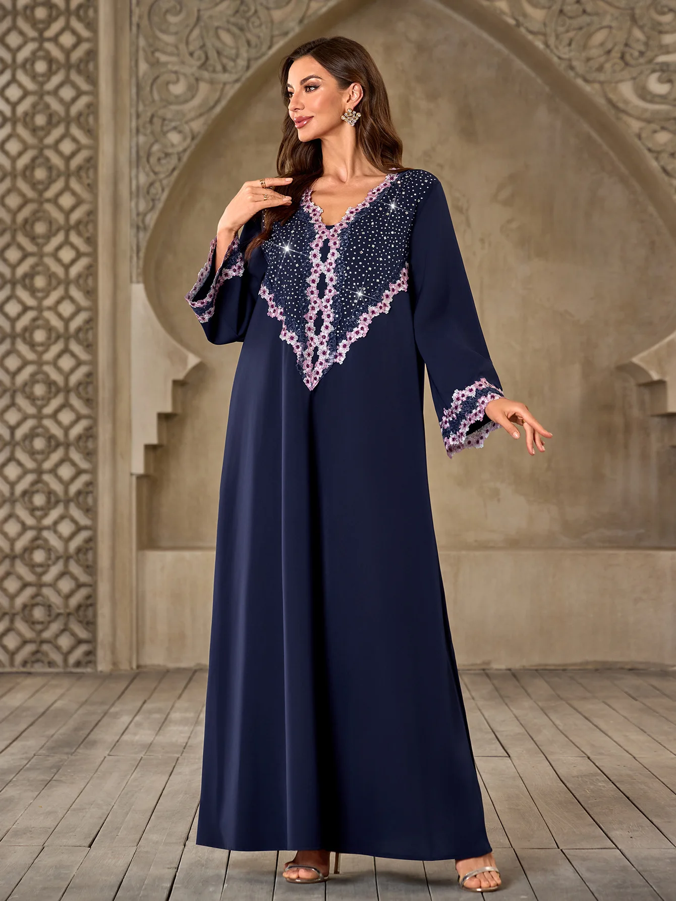 Eid Mubarak Women Diamonds Long Dress V-Neck Jalabiya Abaya Dubai Kaftan Muslim Evening Party Dresses Turkey Caftan Robe Abaya
Eid Mubarak Women Diamonds Long Dress V-Neck Jalabiya Abaya Dubai Kaftan Muslim Evening Party Dresses Turkey Caftan Robe Abaya