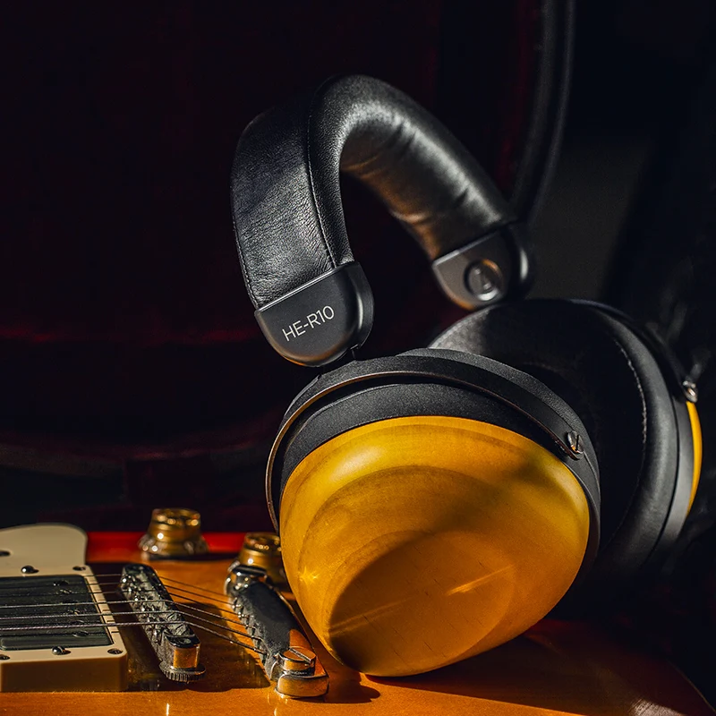 HIFIMAN HE-R10D Dynamic Topology Driver Close-Back Over-Ear Headphones for Home, Studio and Recording-Wired Version
HIFIMAN HE-R10D Dynamic Topology Driver Close-Back Over-Ear Headphones for Home, Studio and Recording-Wired Version
