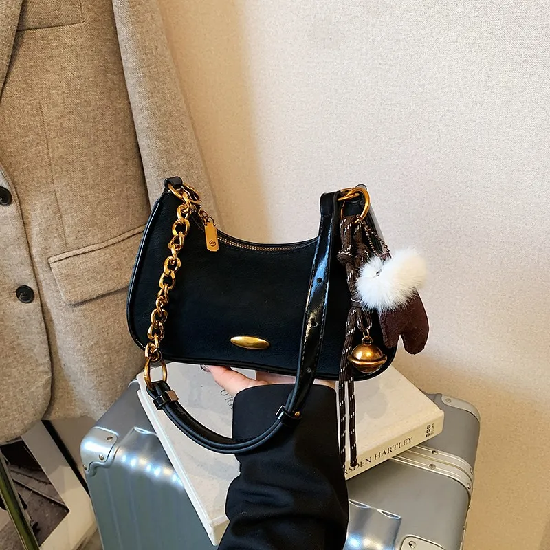 Trendy Fashionable Mini Clutch Purse Bag With Letter Logo And Simple Leisure Business Style For Commuter
Trendy Fashionable Mini Clutch Purse Bag With Letter Logo And Simple Leisure Business Style For Commuter