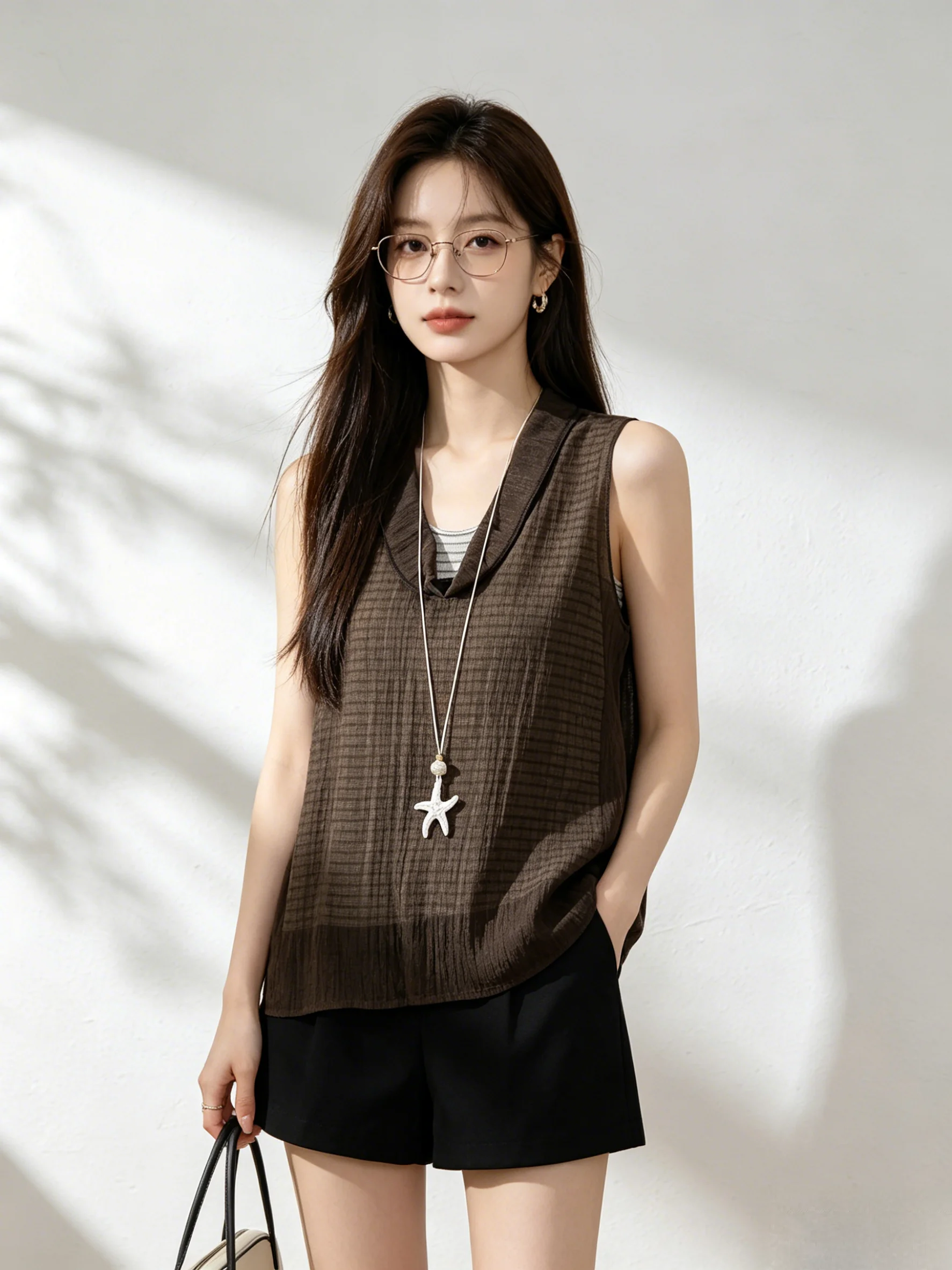 Summer Korean Style Stripe Strap Vest Women's Two-Piece Set Micro Transparent Mesh Top Layered Fashion Slimming Ensemble
Summer Korean Style Stripe Strap Vest Women's Two-Piece Set Micro Transparent Mesh Top Layered Fashion Slimming Ensemble