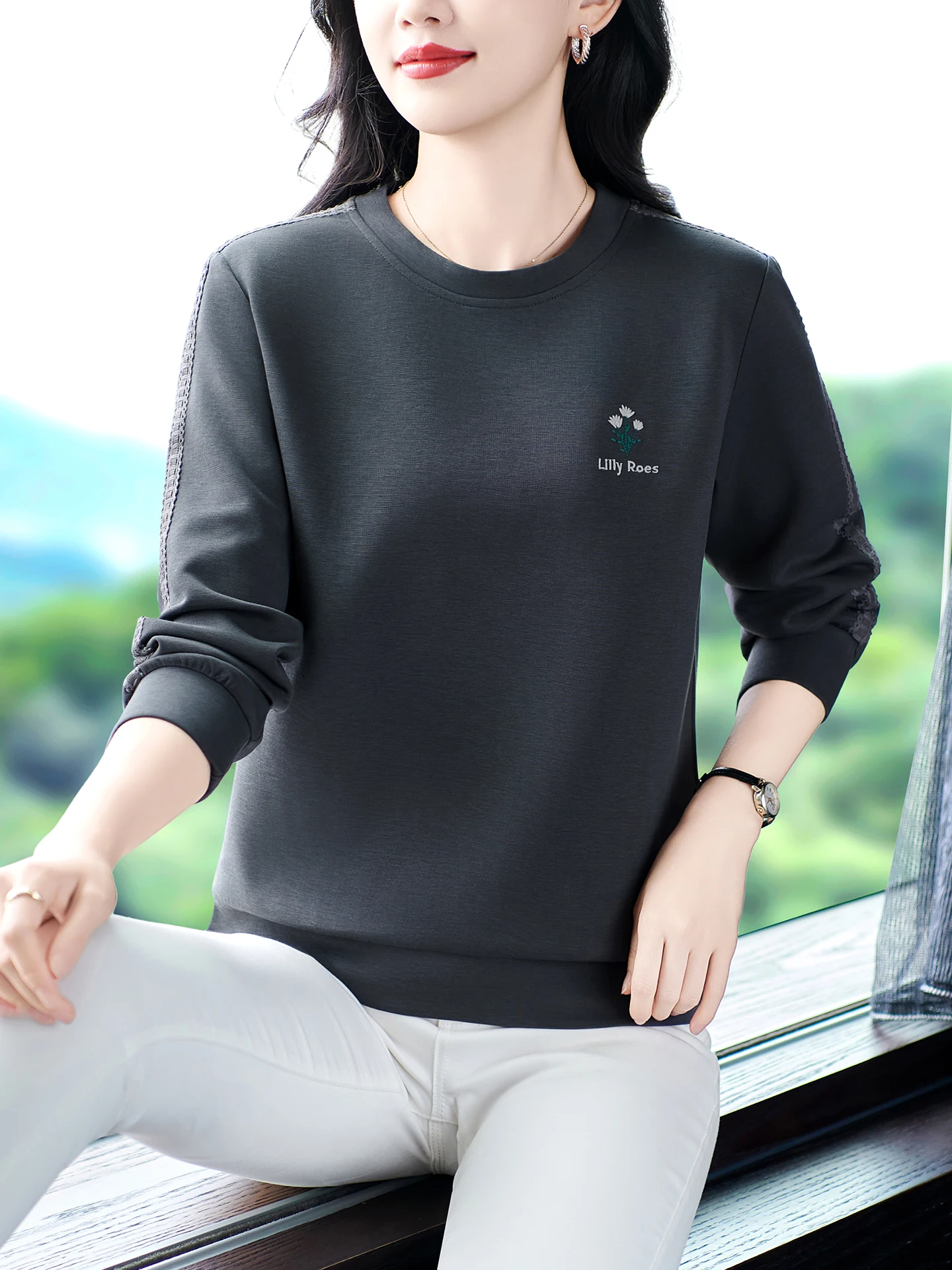 Ele Long Sve round Ne Hoodie Women's Spring Autumn Casual Loose Fit Embroidered Top Agel Sle Commute Faion
Ele Long Sve round Ne Hoodie Women's Spring Autumn Casual Loose Fit Embroidered Top Agel Sle Commute Faion