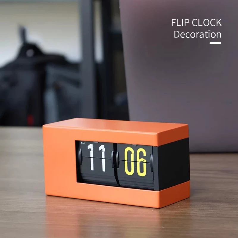 Retro Flip Clock, Auto Flip Metal Night Light Clock, USB charge, AM/PM Big Nmuber Display, Home Décor Ideal for Home Office
Retro Flip Clock, Auto Flip Metal Night Light Clock, USB charge, AM/PM Big Nmuber Display, Home Décor Ideal for Home Office