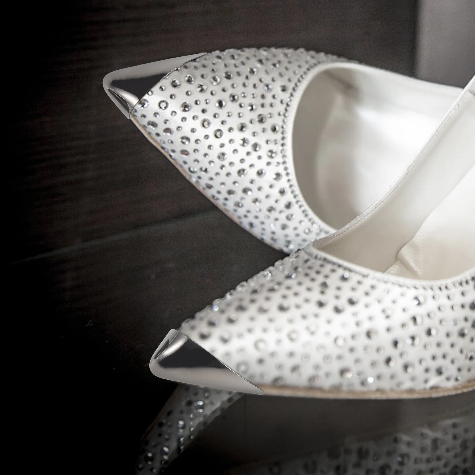 3 Pairs Metal Toe Protectors High Tip Pointed Shoes Protection Caps Durable Shoe Pointed Covers For Weddings Graduation Parties
3 Pairs Metal Toe Protectors High Tip Pointed Shoes Protection Caps Durable Shoe Pointed Covers For Weddings Graduation Parties