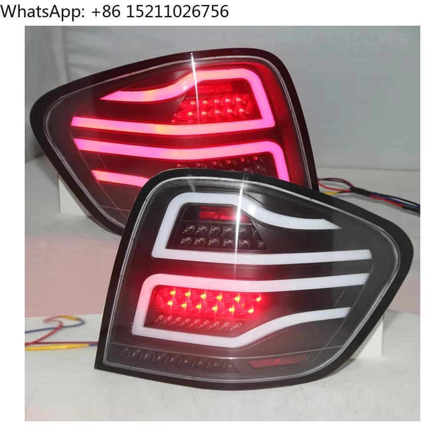 For W164 ML350 ML320 LED Tail Light Black Color 2005-2008 Year for Mercedes-Benz
For W164 ML350 ML320 LED Tail Light Black Color 2005-2008 Year for Mercedes-Benz