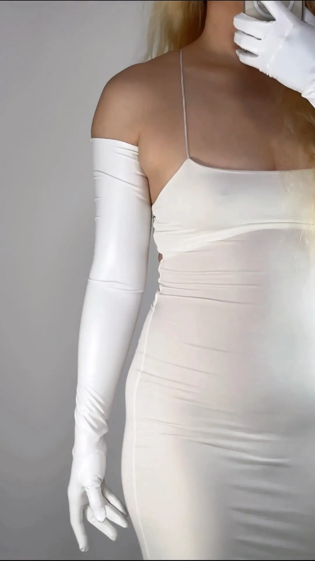 Shine White LATEX GLOVES Faux Leather Rubber Super Thin Stretch 70cm LONG FITTED Evening Fashion Costume Nightclub Halloween
Shine White LATEX GLOVES Faux Leather Rubber Super Thin Stretch 70cm LONG FITTED Evening Fashion Costume Nightclub Halloween