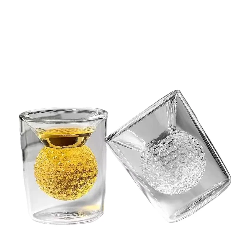 Double-layer insulated glass whiskey tumbler with a high-end feel, made of borosilicate glass.
Double-layer insulated glass whiskey tumbler with a high-end feel, made of borosilicate glass.