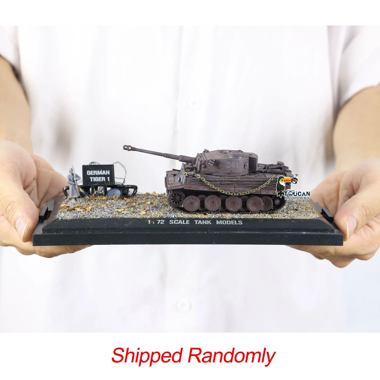 1/72 Heng Long Static Tank Germany Tiger 1 3818 Painted Tank Weathered Effect for Boys Gifts Collecting TH24306
1/72 Heng Long Static Tank Germany Tiger 1 3818 Painted Tank Weathered Effect for Boys Gifts Collecting TH24306