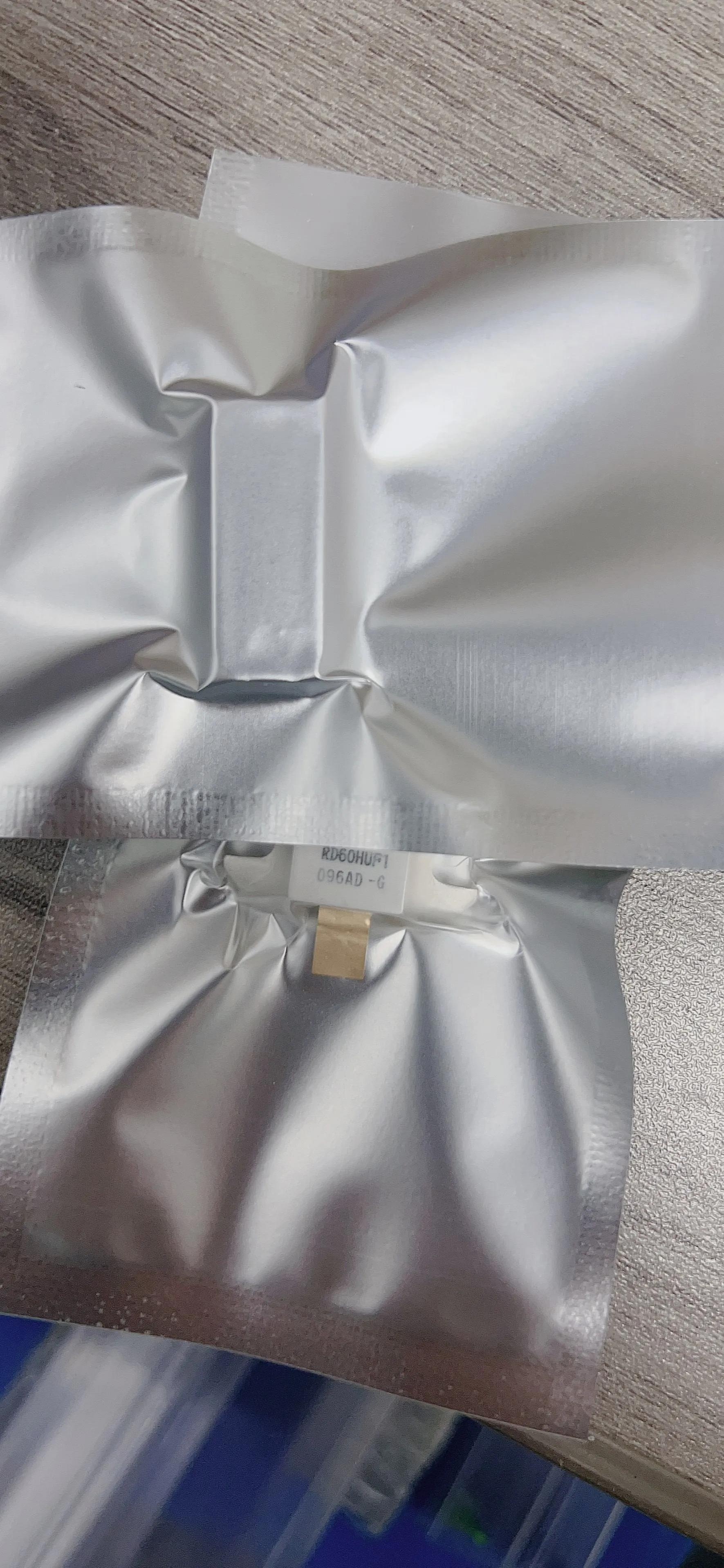 RD60HUF1 RD70HUF1 RD30HUF1 RD100HHF1 RD70HVF1 High frequency tube Welcome to consult
RD60HUF1 RD70HUF1 RD30HUF1 RD100HHF1 RD70HVF1 High frequency tube Welcome to consult