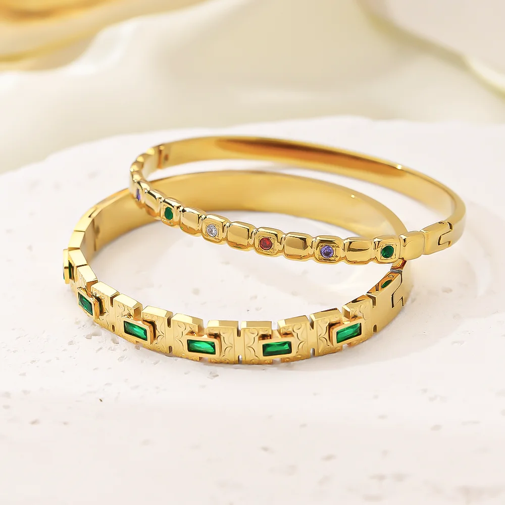 2PCS Retro Luxury Stainless Steel Cuff Bracelet, Waterproof and Anti Rust Women's Gold Color Bangle Exquisite Jewelry Gift
2PCS Retro Luxury Stainless Steel Cuff Bracelet, Waterproof and Anti Rust Women's Gold Color Bangle Exquisite Jewelry Gift