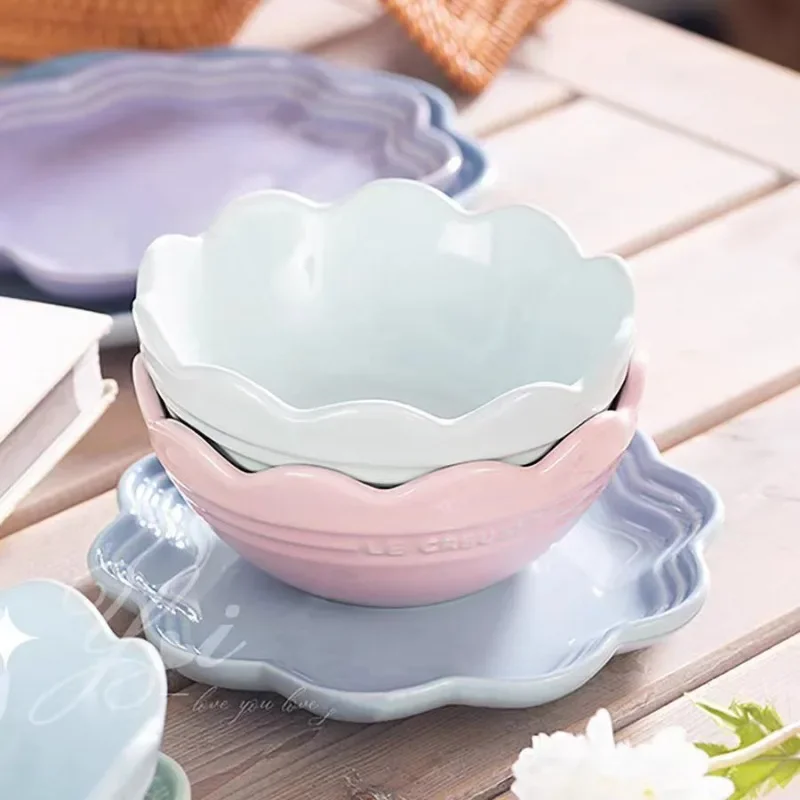 Lace Relief Gradient Tableware, Dessert Rainbow Ceramic, Household Creative Fruit Salad Bowls, 14cm 
Lace Relief Gradient Tableware, Dessert Rainbow Ceramic, Household Creative Fruit Salad Bowls, 14cm