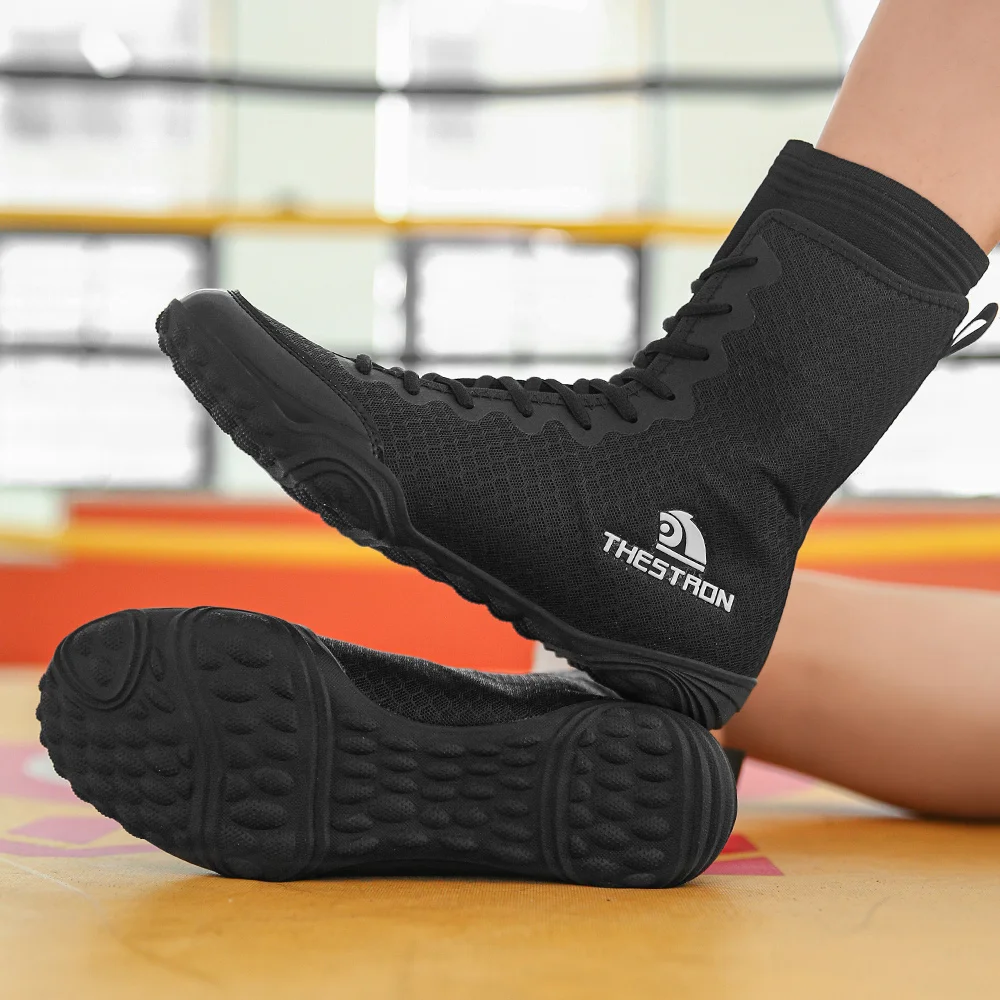 Boxing Wrestling Shoes High Top Breathable Anti Slip Lightweight Combat Training Sneakers For Men Women Gym Sport Footwear
Boxing Wrestling Shoes High Top Breathable Anti Slip Lightweight Combat Training Sneakers For Men Women Gym Sport Footwear