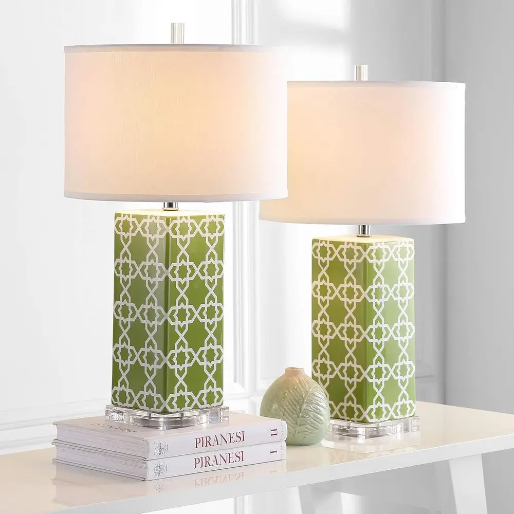 SAAVIEH Lighting Collection Quatreoil ern Contemporary Green 27-inch Bedroom Living Room Home Oice Desk Nightstand Table Lamp Se
SAAVIEH Lighting Collection Quatreoil ern Contemporary Green 27-inch Bedroom Living Room Home Oice Desk Nightstand Table Lamp Se