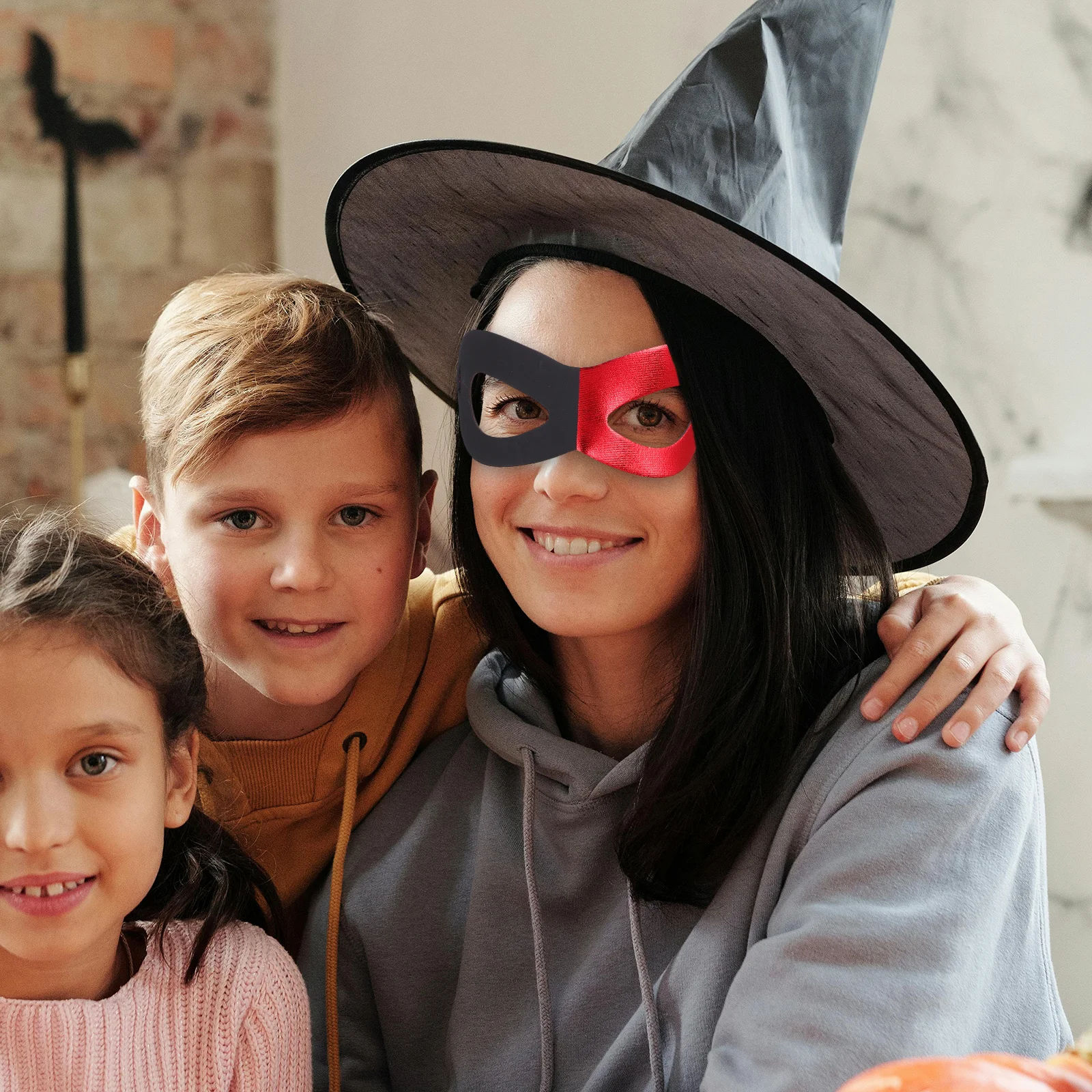 Хэллоуин Клоун Маска Глаз Половина и Красная Маскарадная Маска для Хэллоуина Косплей Подарки Забавные Маски
Хэллоуин Клоун Маска Глаз Половина и Красная Маскарадная Маска для Хэллоуина Косплей Подарки Забавные Маски