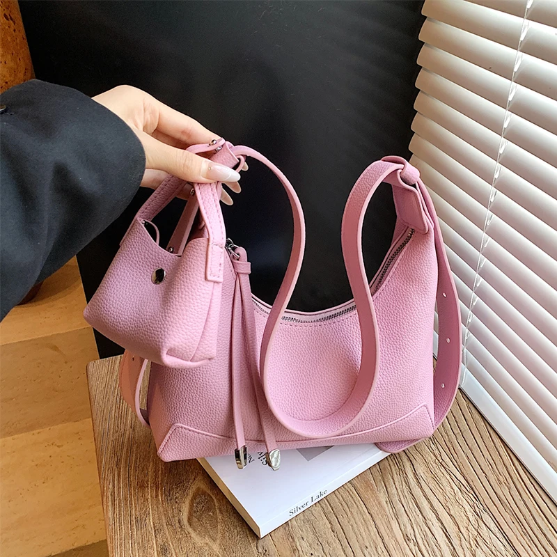 Элегантные женские сумки кросс-боди 2026: весенние наплечные сумки, повседневные сумки-сэтчелы с регулируемыми ремнями, модные сумочки и клатчи
Элегантные женские сумки кросс-боди 2026: весенние наплечные сумки, повседневные сумки-сэтчелы с регулируемыми ремнями, модные сумочки и клатчи