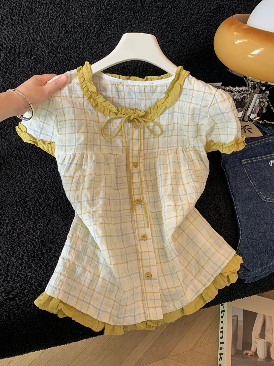 Yellow Polka Dot Button Shirt Women's Summer New Sweet Bow Knot Belted Short Sleeve Top Breathable Skin-friendly Bubble Sleeve
Yellow Polka Dot Button Shirt Women's Summer New Sweet Bow Knot Belted Short Sleeve Top Breathable Skin-friendly Bubble Sleeve