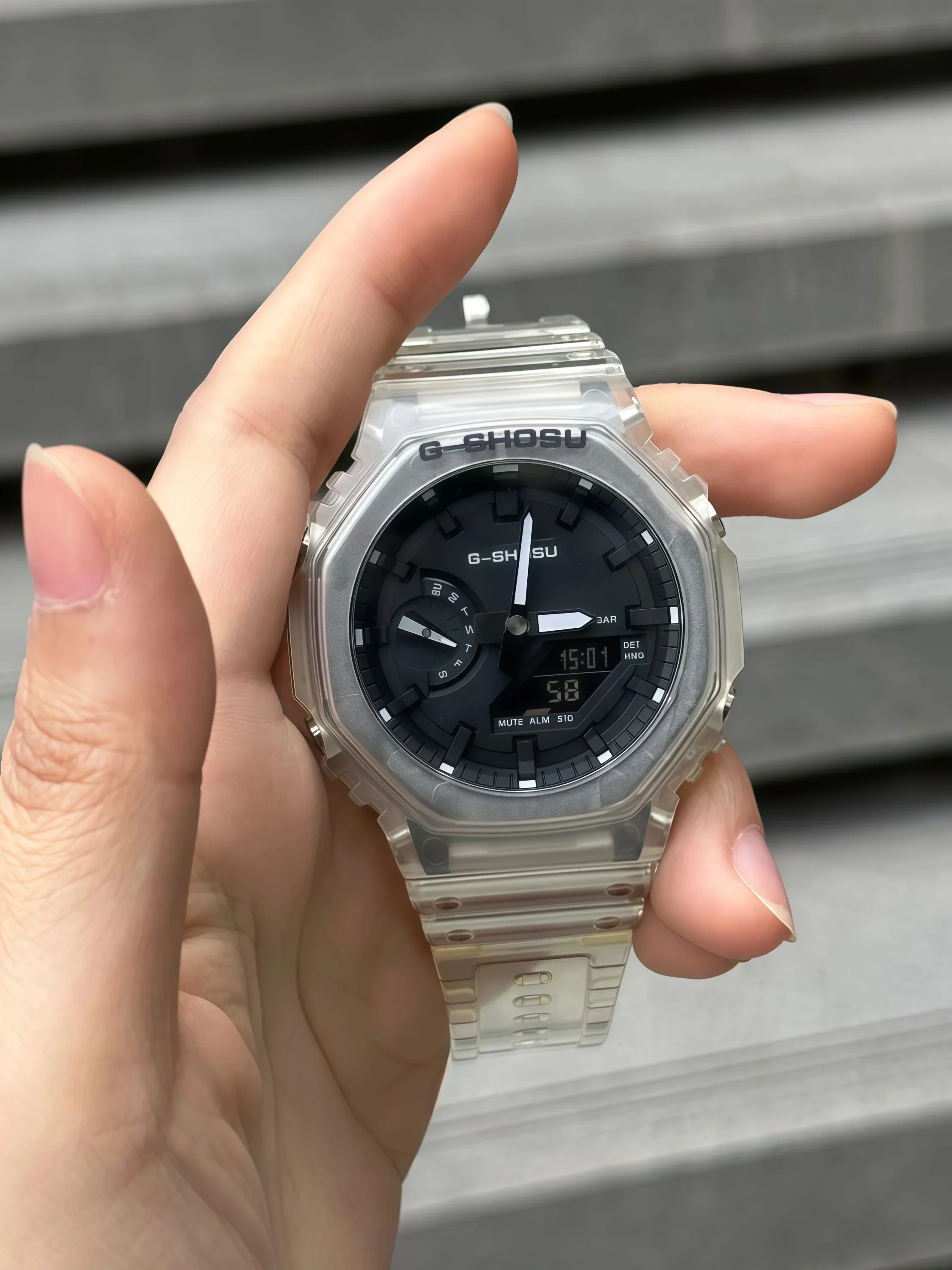 Unisex Sports Watch: LED Dual Display, World Time, Full-Featured, Water-Resistant, Oak Series, Iced Out Watch
Unisex Sports Watch: LED Dual Display, World Time, Full-Featured, Water-Resistant, Oak Series, Iced Out Watch