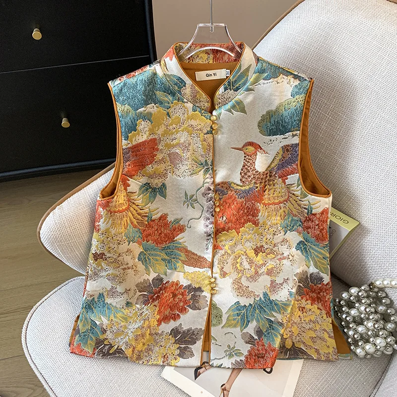 New Chinese Style Vest Lady Luxury Tang Clothes Sleeveless Jacket Jacquard Phoenix Qipao Tops Women Vintage Hanfu Costume
New Chinese Style Vest Lady Luxury Tang Clothes Sleeveless Jacket Jacquard Phoenix Qipao Tops Women Vintage Hanfu Costume