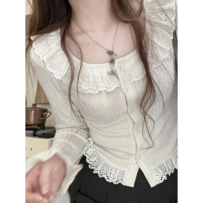 Winter Kawaii Lolita Blouse Women Lace Knit Korean Elegant Blouse Female Long Sleeve Japanese Casual Designer Tops 2024 New
Winter Kawaii Lolita Blouse Women Lace Knit Korean Elegant Blouse Female Long Sleeve Japanese Casual Designer Tops 2024 New