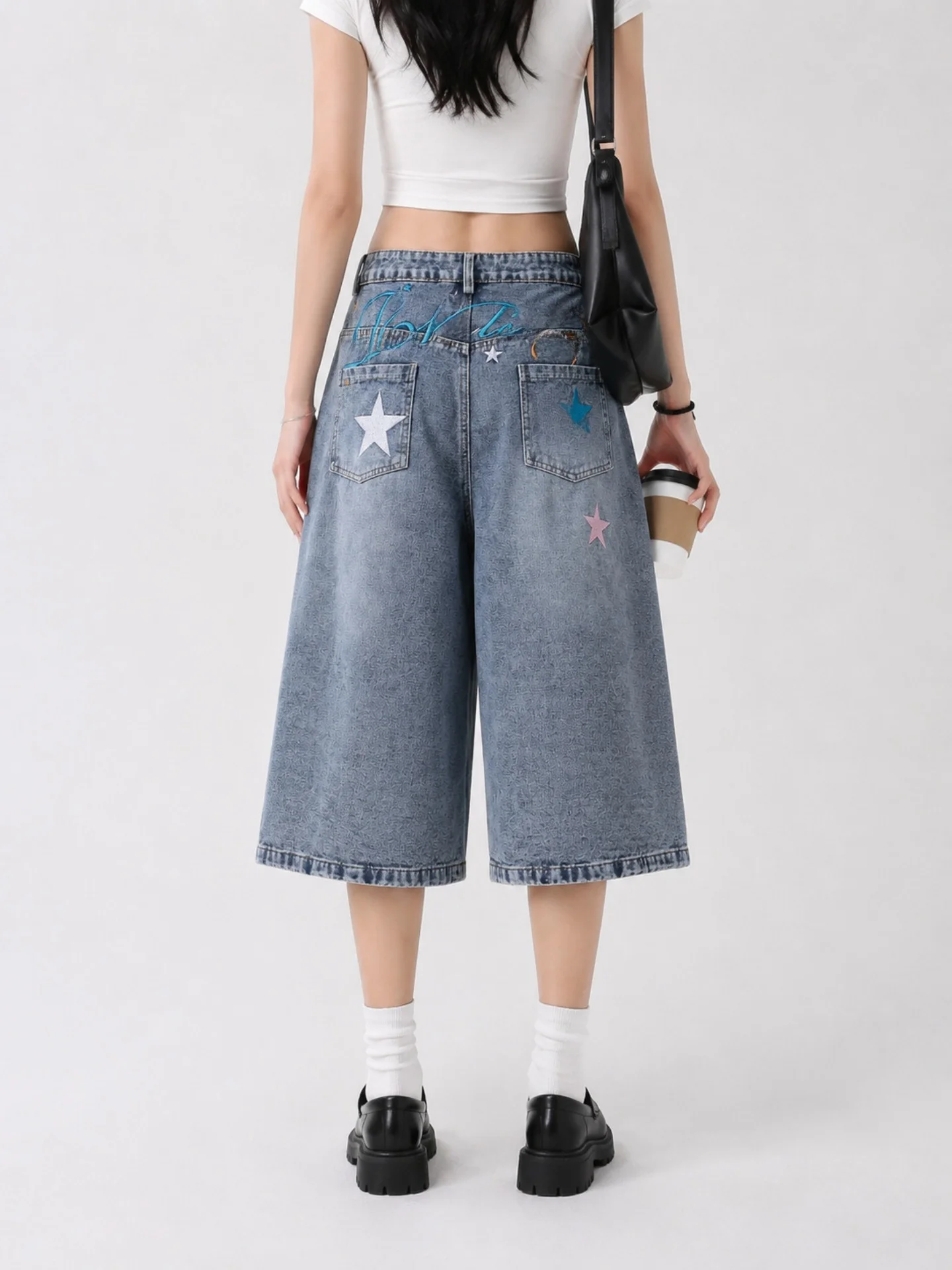 Retro Star Embroidery Loose Fit Straight Leg Jeans Men's High Street Style Casual Shorts mid Waist Zipper Closure Summer Wear
Retro Star Embroidery Loose Fit Straight Leg Jeans Men's High Street Style Casual Shorts mid Waist Zipper Closure Summer Wear