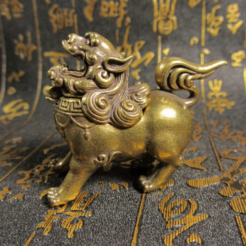 Chinese Pure Bronze Brass Fengshui Lion Beast Animal Incense Burner Censer Fengshui Sculpture Statue Home Table Decoration
Chinese Pure Bronze Brass Fengshui Lion Beast Animal Incense Burner Censer Fengshui Sculpture Statue Home Table Decoration