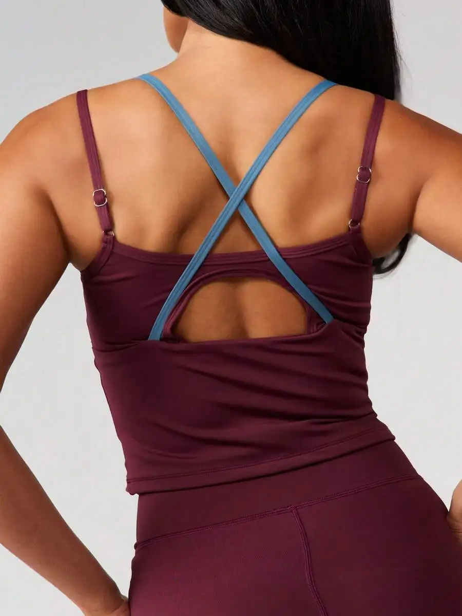 Burgundy Ruched Crop Tank Top With Blue Cross Back Straps And High Waisted Leggings Set
Burgundy Ruched Crop Tank Top With Blue Cross Back Straps And High Waisted Leggings Set