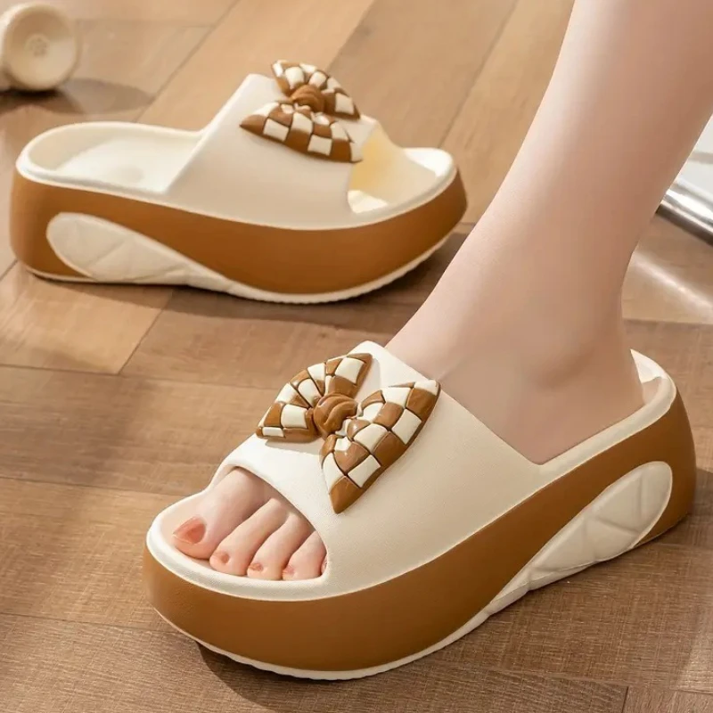 2025 New Cute Bow Platform Slippers For Women Summer Sandals Soft EVA Thick Sole Female Indoor Outdoor Shoes Beach Street Slides
2025 New Cute Bow Platform Slippers For Women Summer Sandals Soft EVA Thick Sole Female Indoor Outdoor Shoes Beach Street Slides