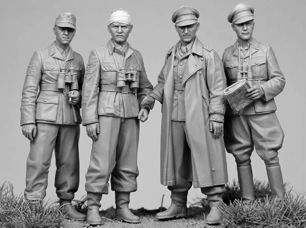 1/35 Scale Resin Figure Model Kits Tank Soldier Set Historical Military Miniatures 4 Figures Unassambled and Unpainted 110
1/35 Scale Resin Figure Model Kits Tank Soldier Set Historical Military Miniatures 4 Figures Unassambled and Unpainted 110