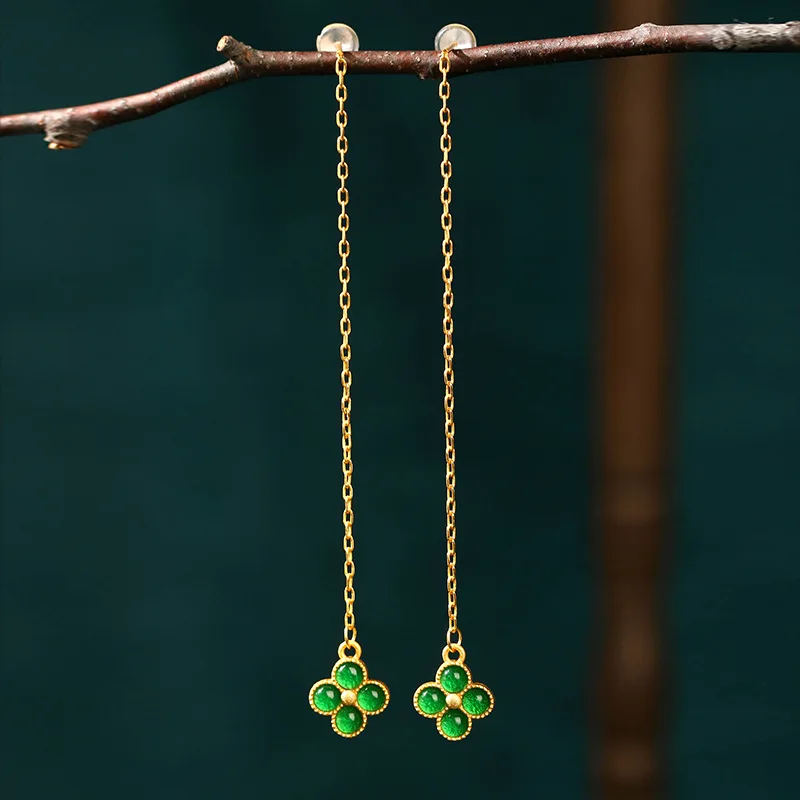 Chinese style 925 silver needle petal imitation jade classical long tassel earrings
Chinese style 925 silver needle petal imitation jade classical long tassel earrings