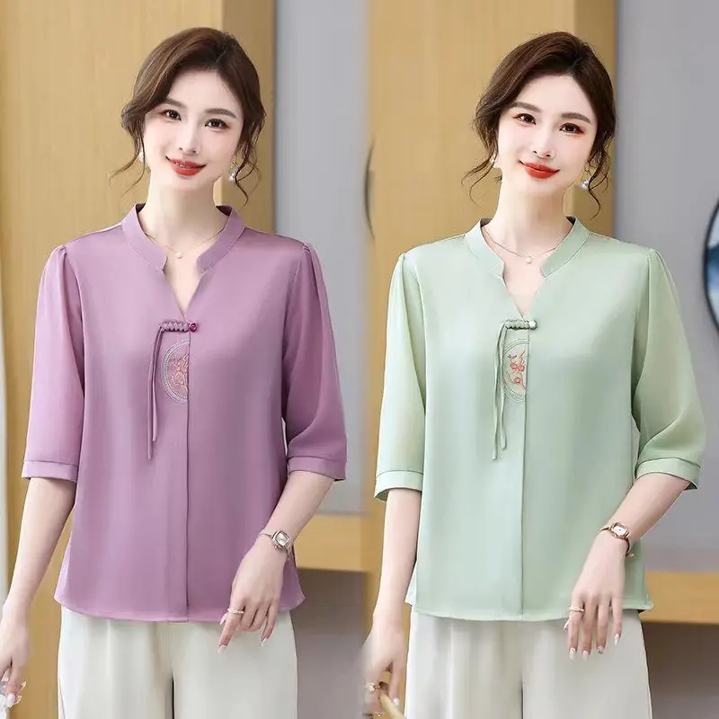 Summer Middle-aged Mom's Blouse Elderly Trendy Elegant Solid Color Loose Fitting Slimming Top for Women
Summer Middle-aged Mom's Blouse Elderly Trendy Elegant Solid Color Loose Fitting Slimming Top for Women