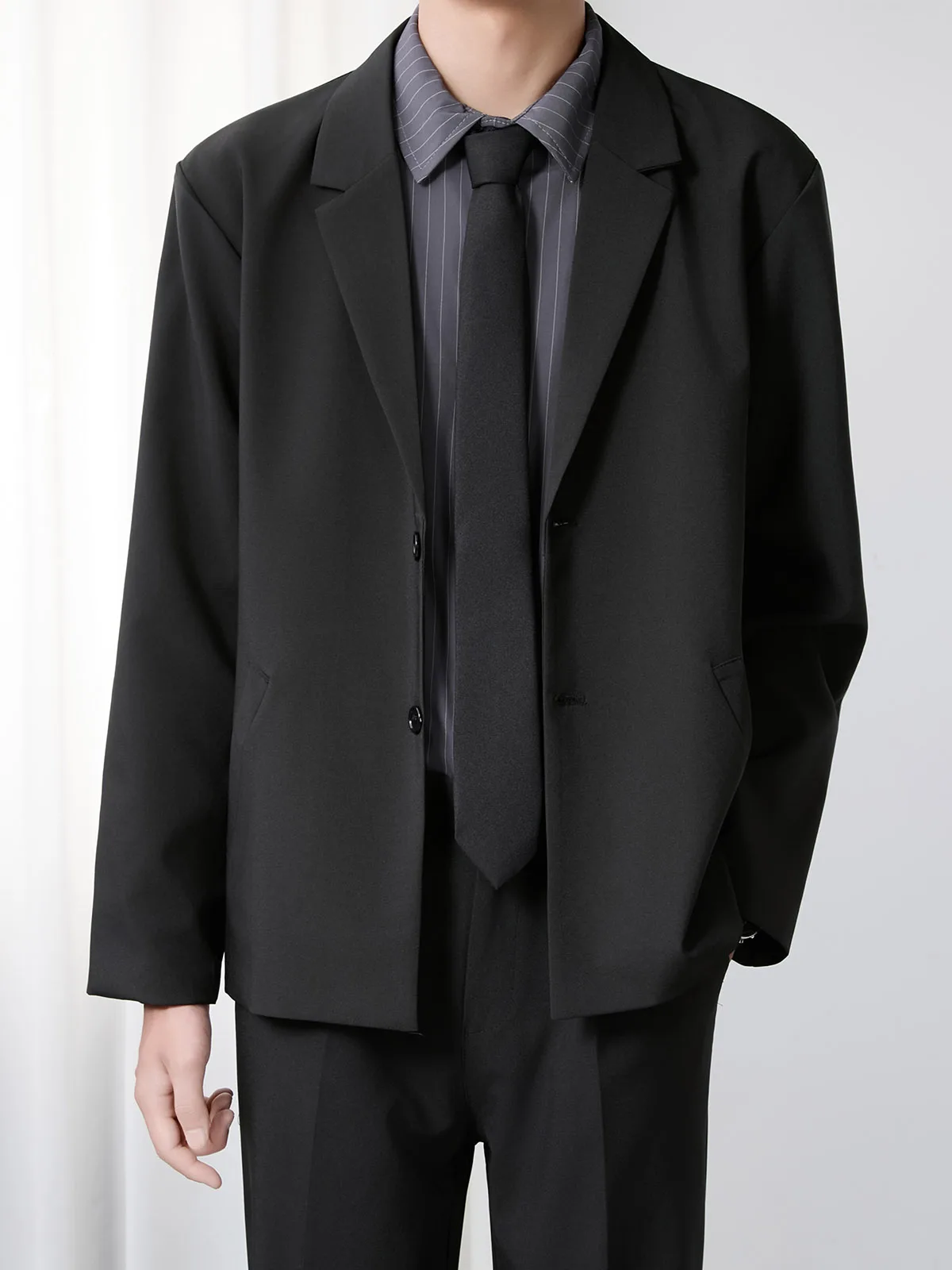 Retro Men's Suit Jacket Anti-Wrinkle Drapey Formal High-End Fashion Small Western Style Spring Autumn Seasonal Clothing
Retro Men's Suit Jacket Anti-Wrinkle Drapey Formal High-End Fashion Small Western Style Spring Autumn Seasonal Clothing