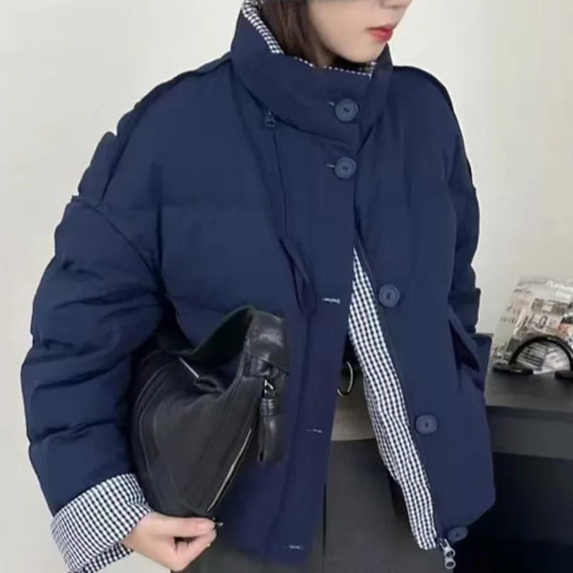 Winter new stand-up collar plaid splicing cuffs short down jacket women's small bread jacket
Winter new stand-up collar plaid splicing cuffs short down jacket women's small bread jacket