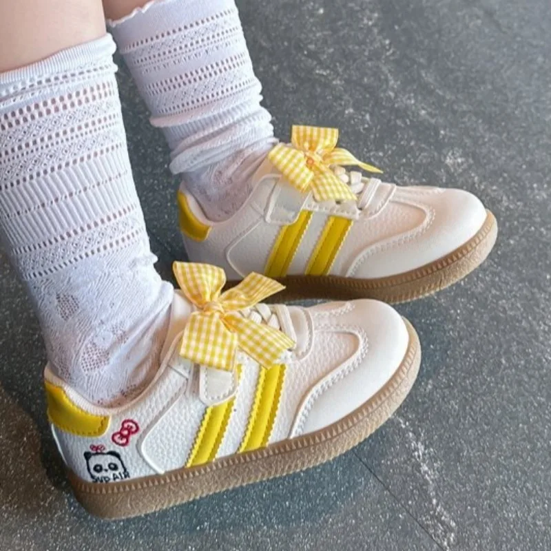 Super Cute Toddler Girls Sneakers Plaid Bow White Stripe Non-Slip kids Shoes Casual Kids Footwear for Spring Summer
Super Cute Toddler Girls Sneakers Plaid Bow White Stripe Non-Slip kids Shoes Casual Kids Footwear for Spring Summer
