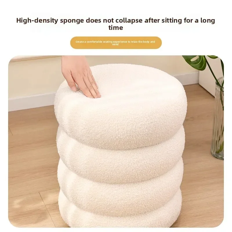 Low stool household bench living room small seat stool small stool sofa hair stool home shoe change stool small round stool
Low stool household bench living room small seat stool small stool sofa hair stool home shoe change stool small round stool