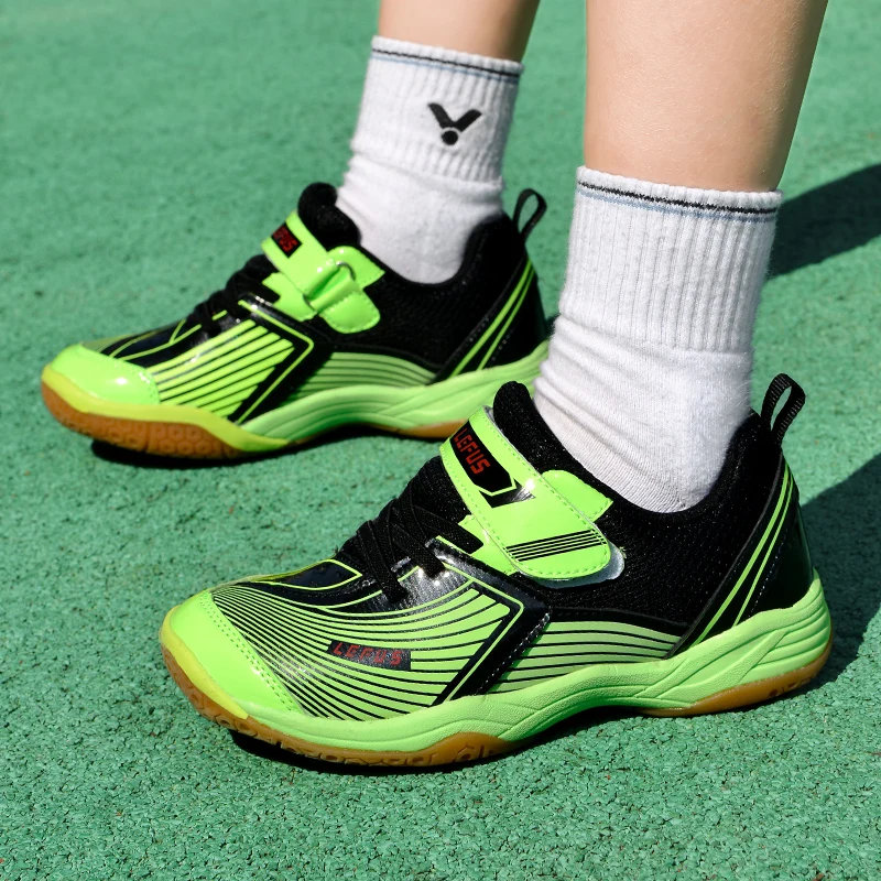 New hot summer essential breathable children's casual shoes running shoes running sneakers children's shoes very good
New hot summer essential breathable children's casual shoes running shoes running sneakers children's shoes very good