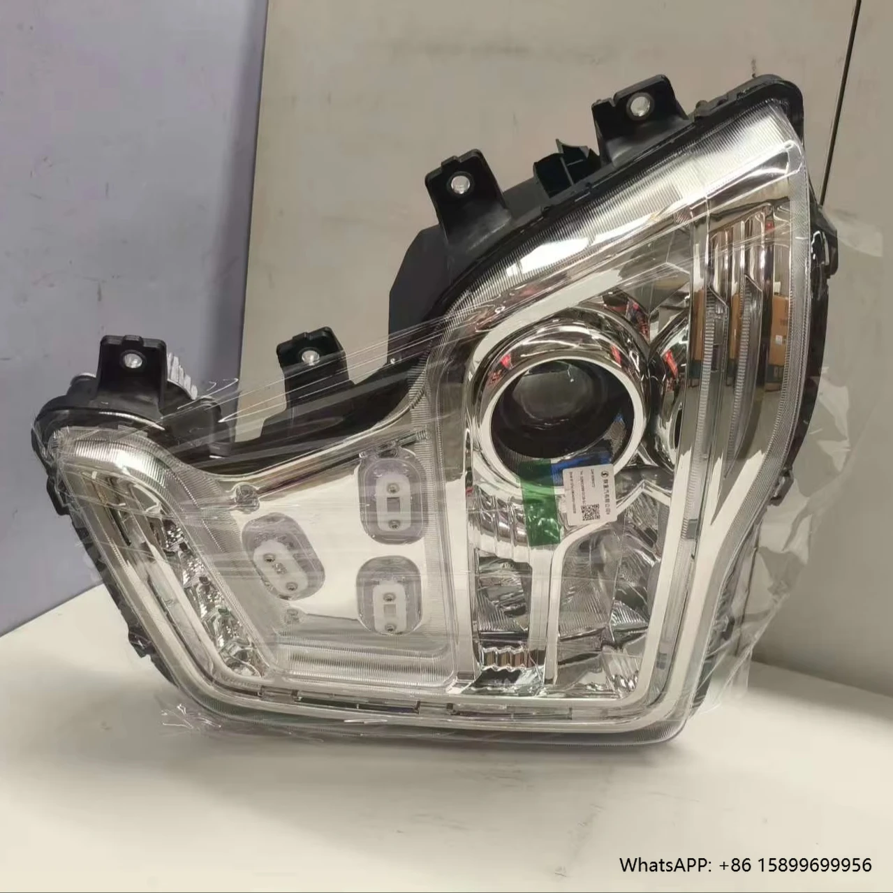 High Quality DZ9X259810128 Fog Light Integrated Turn Signal X6000 Right Front Headlight New Condition Price
High Quality DZ9X259810128 Fog Light Integrated Turn Signal X6000 Right Front Headlight New Condition Price
