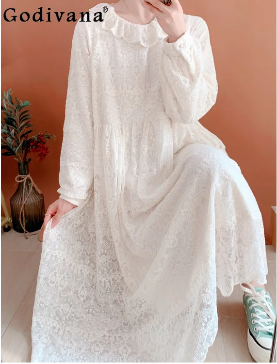 Autumn Winter New Japanese Sweet Ruffles Peter Pan Collar Lace Dress Fashion Girl Loose Medium Long Velvet Long Sleeve Dresses
Autumn Winter New Japanese Sweet Ruffles Peter Pan Collar Lace Dress Fashion Girl Loose Medium Long Velvet Long Sleeve Dresses