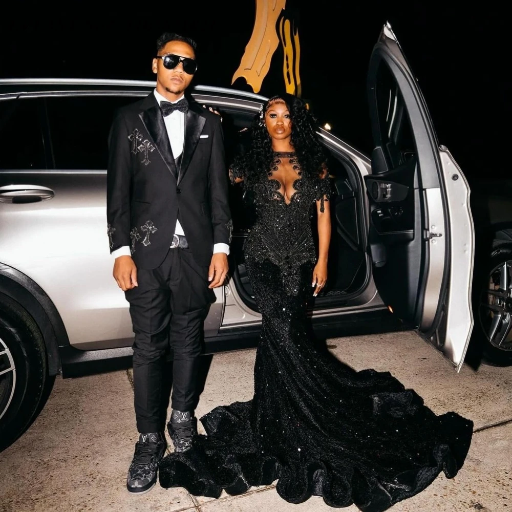 EVLAST Customized Sexy 2025 Black Sequins Prom Dress Blackgirls Crystal Beaded Mermaid Formal Party Gown Robes De Soirée E2P434
EVLAST Customized Sexy 2025 Black Sequins Prom Dress Blackgirls Crystal Beaded Mermaid Formal Party Gown Robes De Soirée E2P434