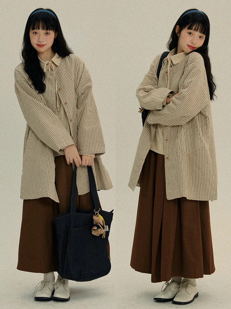 VOUSALME Винтажное японское пальто в полоску свободного кроя с длинными рукавами и круглым вырезом из полиэстера, средней длины
VOUSALME Винтажное японское пальто в полоску свободного кроя с длинными рукавами и круглым вырезом из полиэстера, средней длины