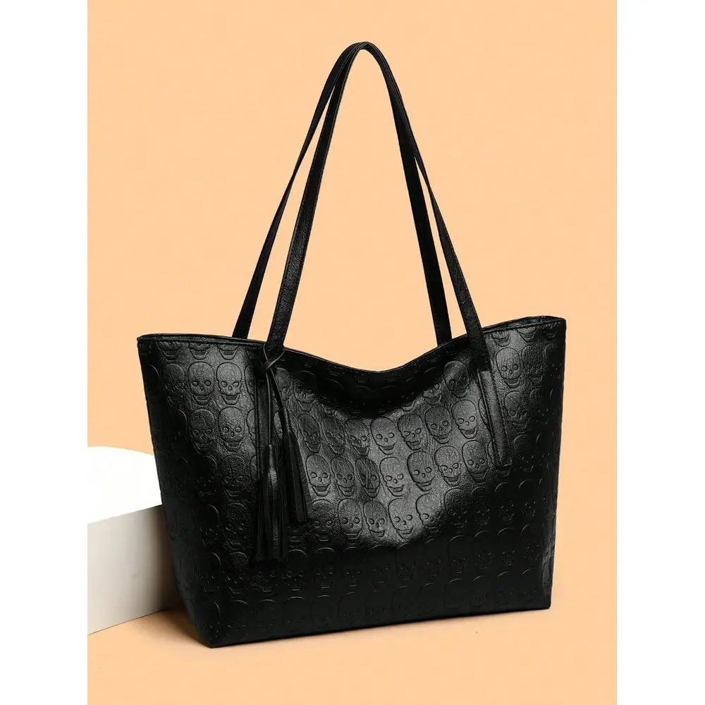 PU Skull Gothic Style Random Printed Tassel Accessories Large Capacity Fashionable And Versatile Outing Shoulder Tote Bag, New
PU Skull Gothic Style Random Printed Tassel Accessories Large Capacity Fashionable And Versatile Outing Shoulder Tote Bag, New