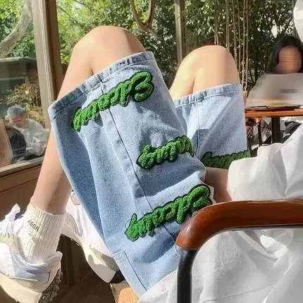 Trendy Vintage Towel Embroidered Letter Sports Pants, Harajuku Style, Hip-hop, Rock, Y2K, Loose Casual Versatile Denim Shorts
Trendy Vintage Towel Embroidered Letter Sports Pants, Harajuku Style, Hip-hop, Rock, Y2K, Loose Casual Versatile Denim Shorts