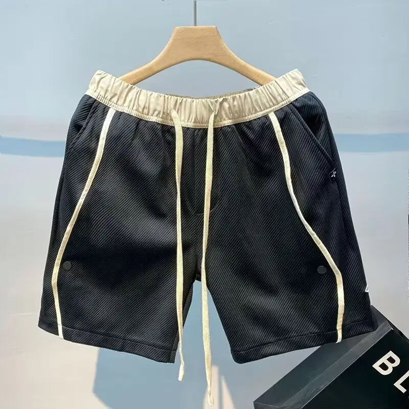 Мужские спортивные шорты в американском стиле, повседневные, летние, свободного кроя, пляжная одежда, длиной до колена, для баскетбола, в стиле High Street Fashion
Мужские спортивные шорты в американском стиле, повседневные, летние, свободного кроя, пляжная одежда, длиной до колена, для баскетбола, в стиле High Street Fashion