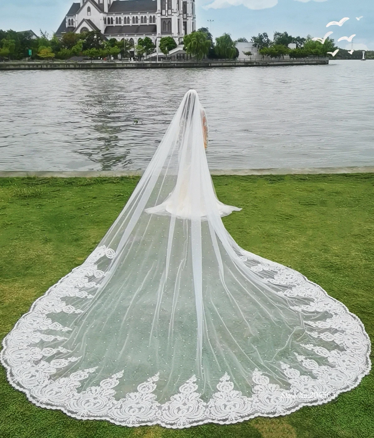 Unique Lace Wedding Veil 1 Tier Bridal Veil with Metal Comb 5m Long Veil with Pearls Wedding Accessories MM
Unique Lace Wedding Veil 1 Tier Bridal Veil with Metal Comb 5m Long Veil with Pearls Wedding Accessories MM