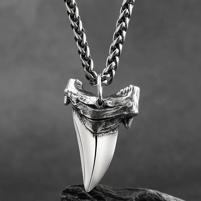Shark Tooth Pendant Necklace for Men 925 Sterling Silver pendant Vintage Fossil Design Jewelry
Shark Tooth Pendant Necklace for Men 925 Sterling Silver pendant Vintage Fossil Design Jewelry