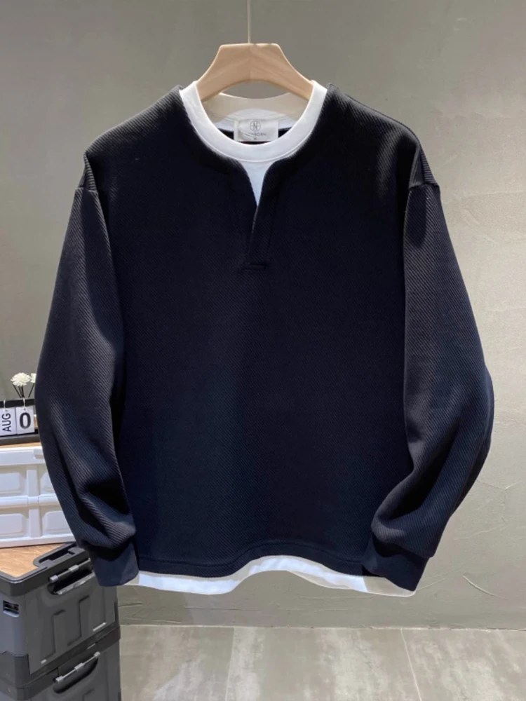 Men's Long Sleeve Crew Neck Sweatshirt V-Neck Base Layer Shirt Casual Loose Fit Printed Autumn Winter Fashion Youthful
Men's Long Sleeve Crew Neck Sweatshirt V-Neck Base Layer Shirt Casual Loose Fit Printed Autumn Winter Fashion Youthful