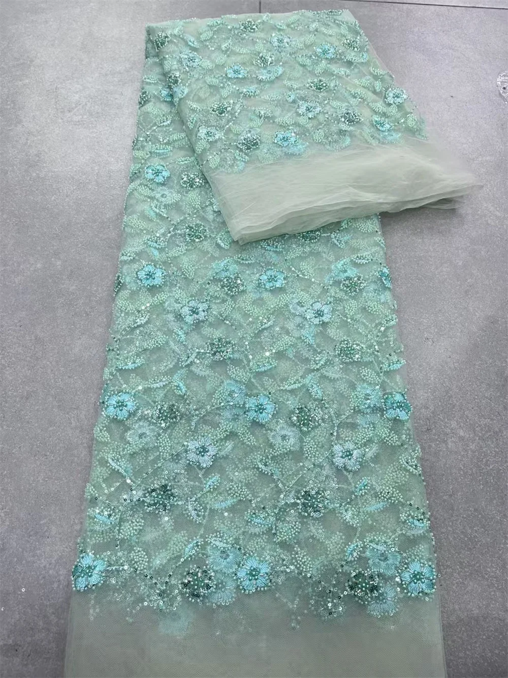 High Quality French Mesh Tulle Lace Fabric 3D Flower Sequins 5 Yards African Lace Fabric Nigerian Net Lace Wedding Dress A1154-1
High Quality French Mesh Tulle Lace Fabric 3D Flower Sequins 5 Yards African Lace Fabric Nigerian Net Lace Wedding Dress A1154-1