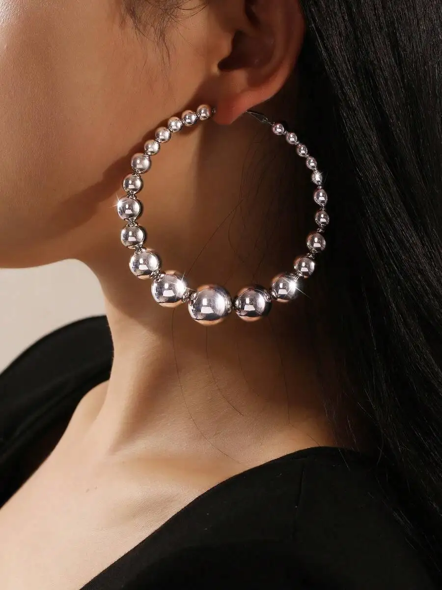 Stylish Silver-Tone Beaded Hoop Earrings For Women And Girls, Minimalist Design Perfect Gift Accessory
Stylish Silver-Tone Beaded Hoop Earrings For Women And Girls, Minimalist Design Perfect Gift Accessory