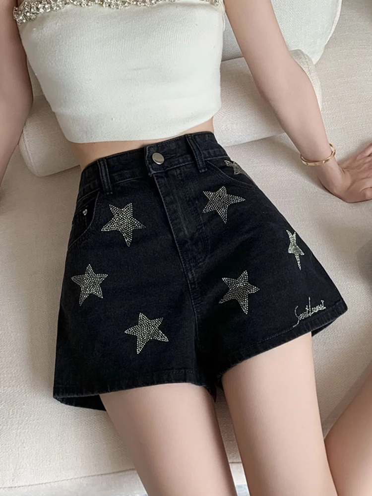 American street hot diamond star denim shorts women's summer design high waist A-line wide leg hot pants jeans
American street hot diamond star denim shorts women's summer design high waist A-line wide leg hot pants jeans