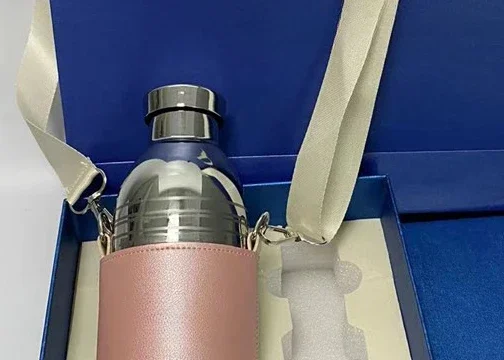 Популярная Высококачественная Изолированная чашка, двухслойная Изолированная чашка из нержавеющей стали, чашка для воды, пара диагональных перекрестных наружных портативных
Популярная Высококачественная Изолированная чашка, двухслойная Изолированная чашка из нержавеющей стали, чашка для воды, пара диагональных перекрестных наружных портативных