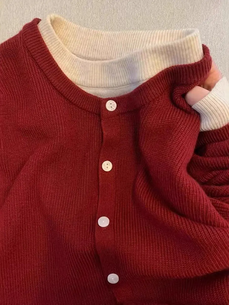 Elegant Loose Knitted Sweater Women's Autumn Winter Lazy Style round Neck Two-Piece Design Sense Outerwear Korean Style Long ...
Elegant Loose Knitted Sweater Women's Autumn Winter Lazy Style round Neck Two-Piece Design Sense Outerwear Korean Style Long ...